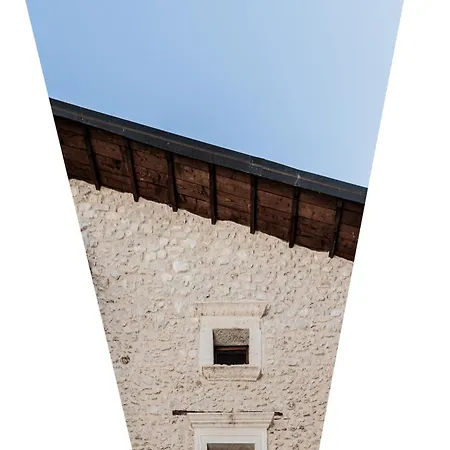 Nocleg ze śniadaniem Costa Di Maggio - Ospitalita