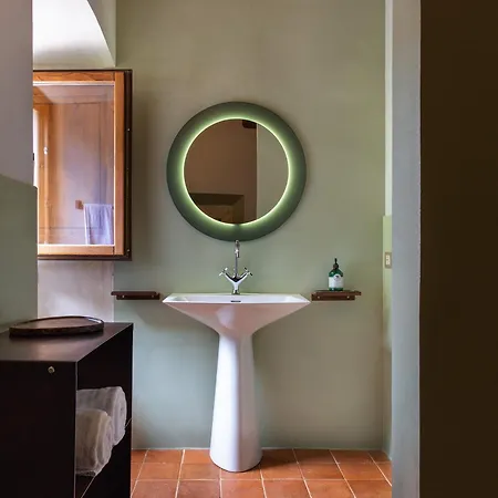 Costa Di Maggio - Ospitalita