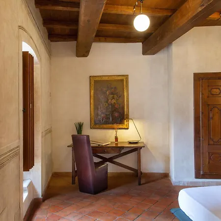 Nocleg ze śniadaniem Costa Di Maggio - Ospitalita 4*