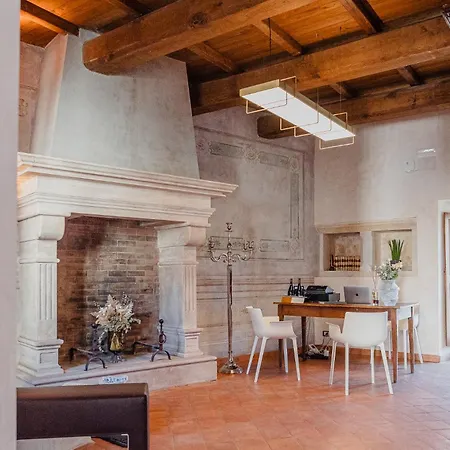 Costa Di Maggio - Ospitalita Fontecchio